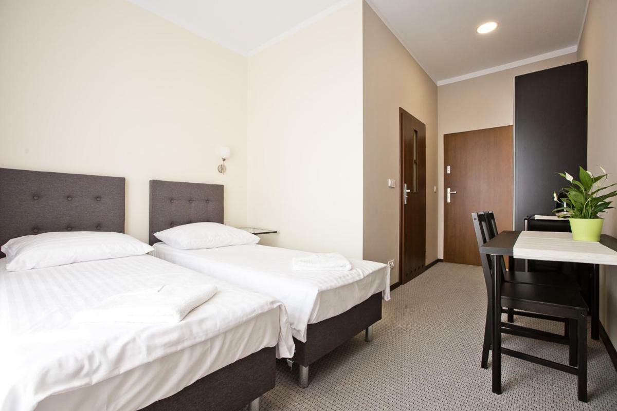 R&B Apartments Posen Exterior foto
