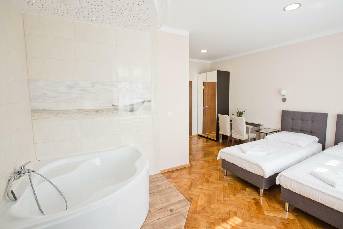 R&B Apartments Posen Exterior foto