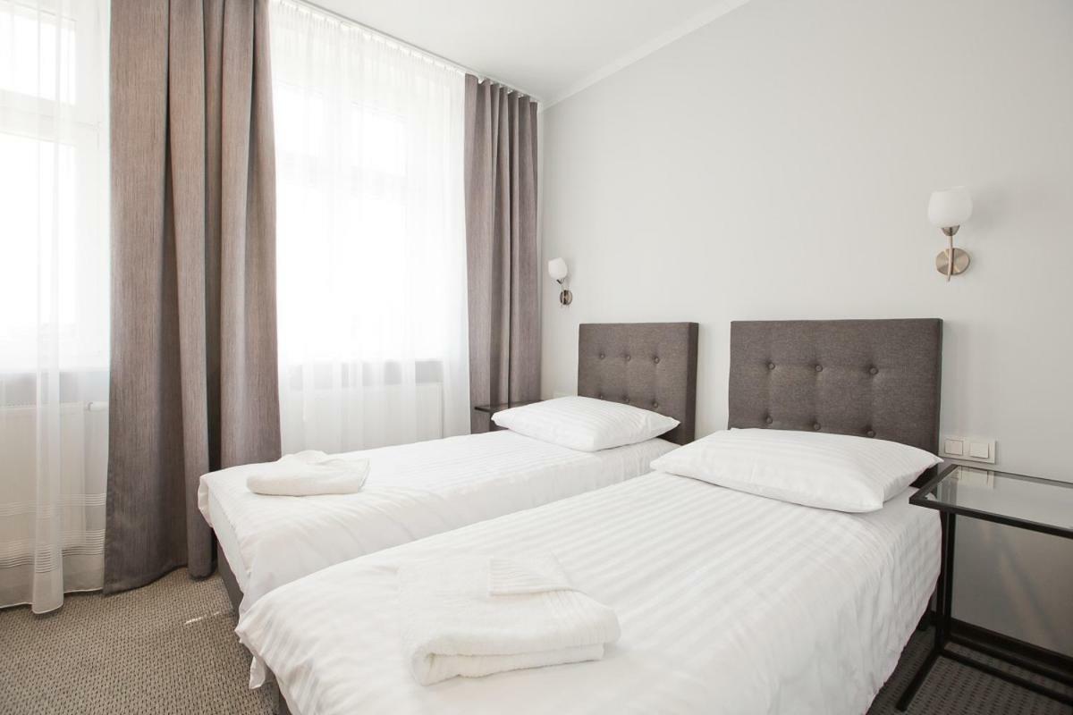 R&B Apartments Posen Exterior foto